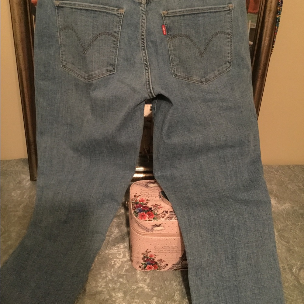 NEW! Levi’s jeans...never worn